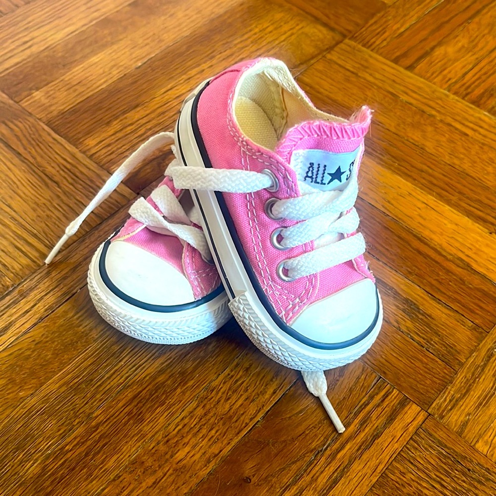 Converse | All Star Toddler Size 2 | Like New